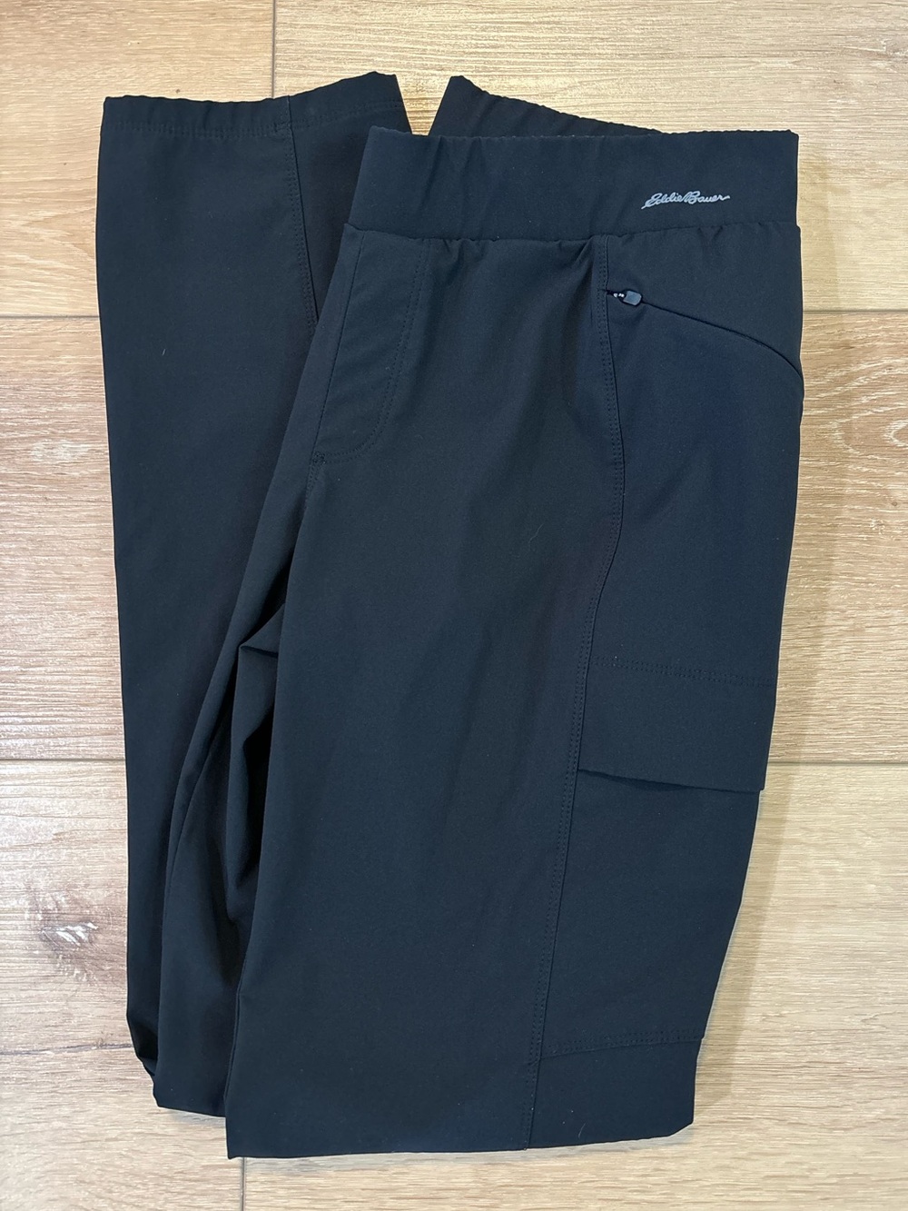 Women’s Eddie Bauer Hiking Pants Size 8